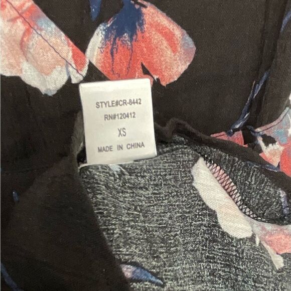 Cotton Candy LA romper women extra small black floral long sleeve shorts nwt - Picture 6 of 11